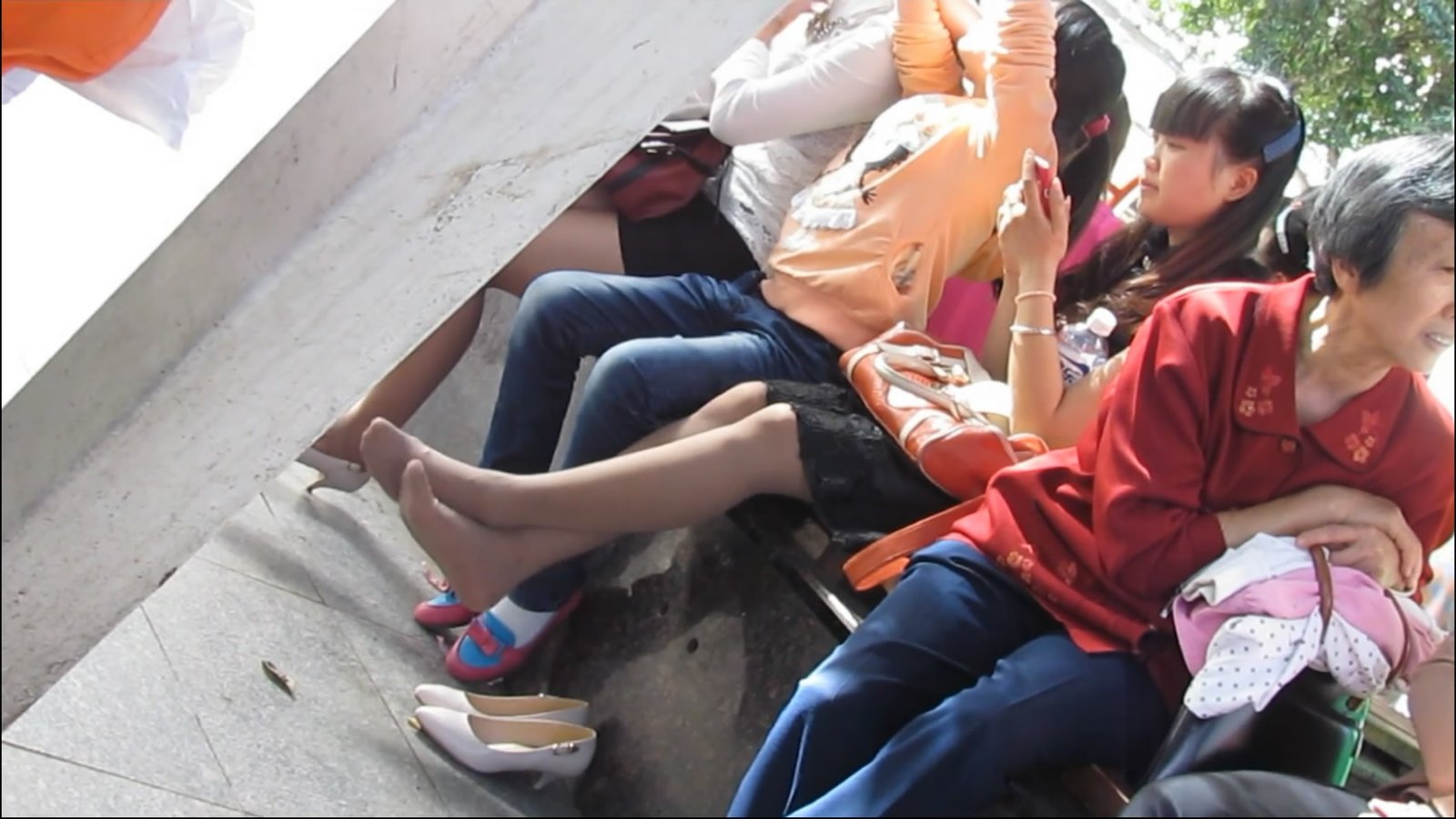 streetsnapshoep[00 03 17][20181210 194824 9]